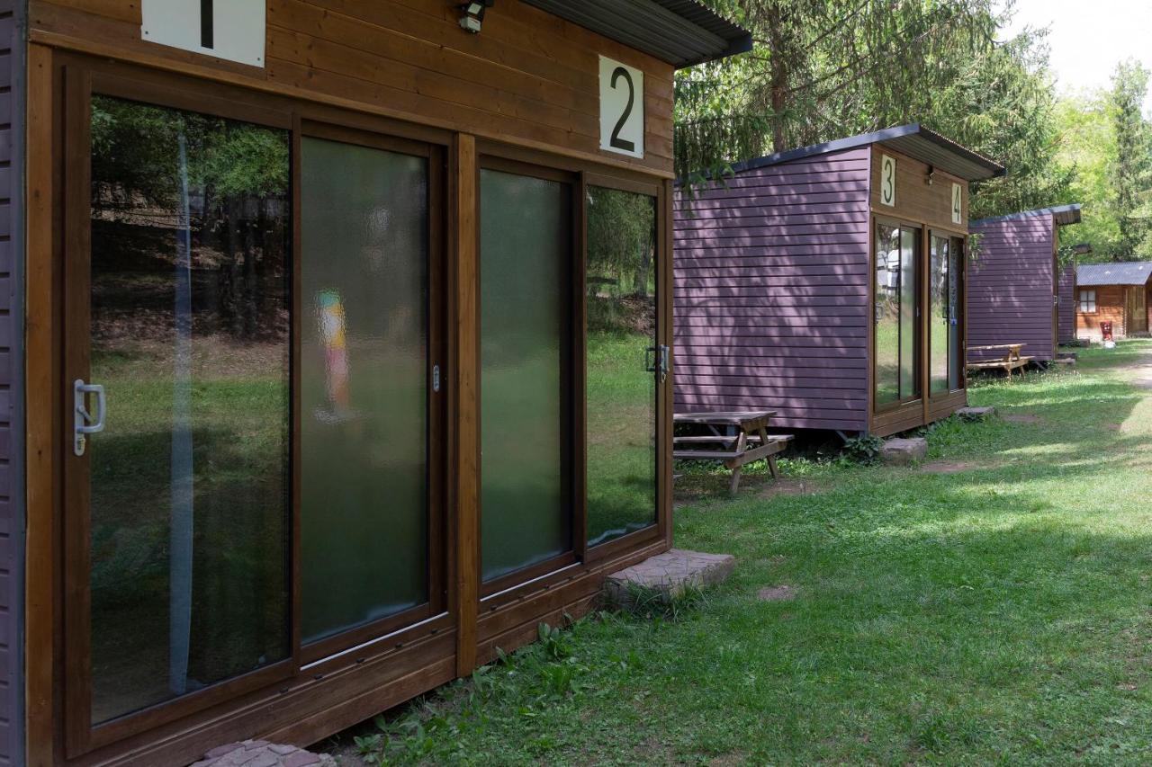 אל פונט דה סוארט Camping Alta Ribagorca מראה חיצוני תמונה