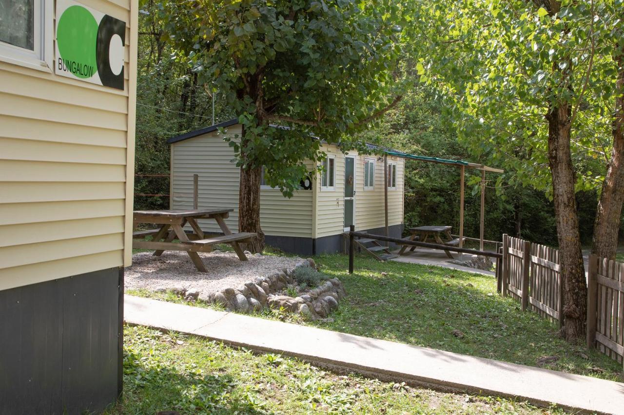 אל פונט דה סוארט Camping Alta Ribagorca מראה חיצוני תמונה